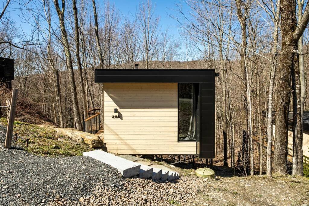 Cabin Sutton 252 - En Harmonie Avec La Nature! Exterior foto